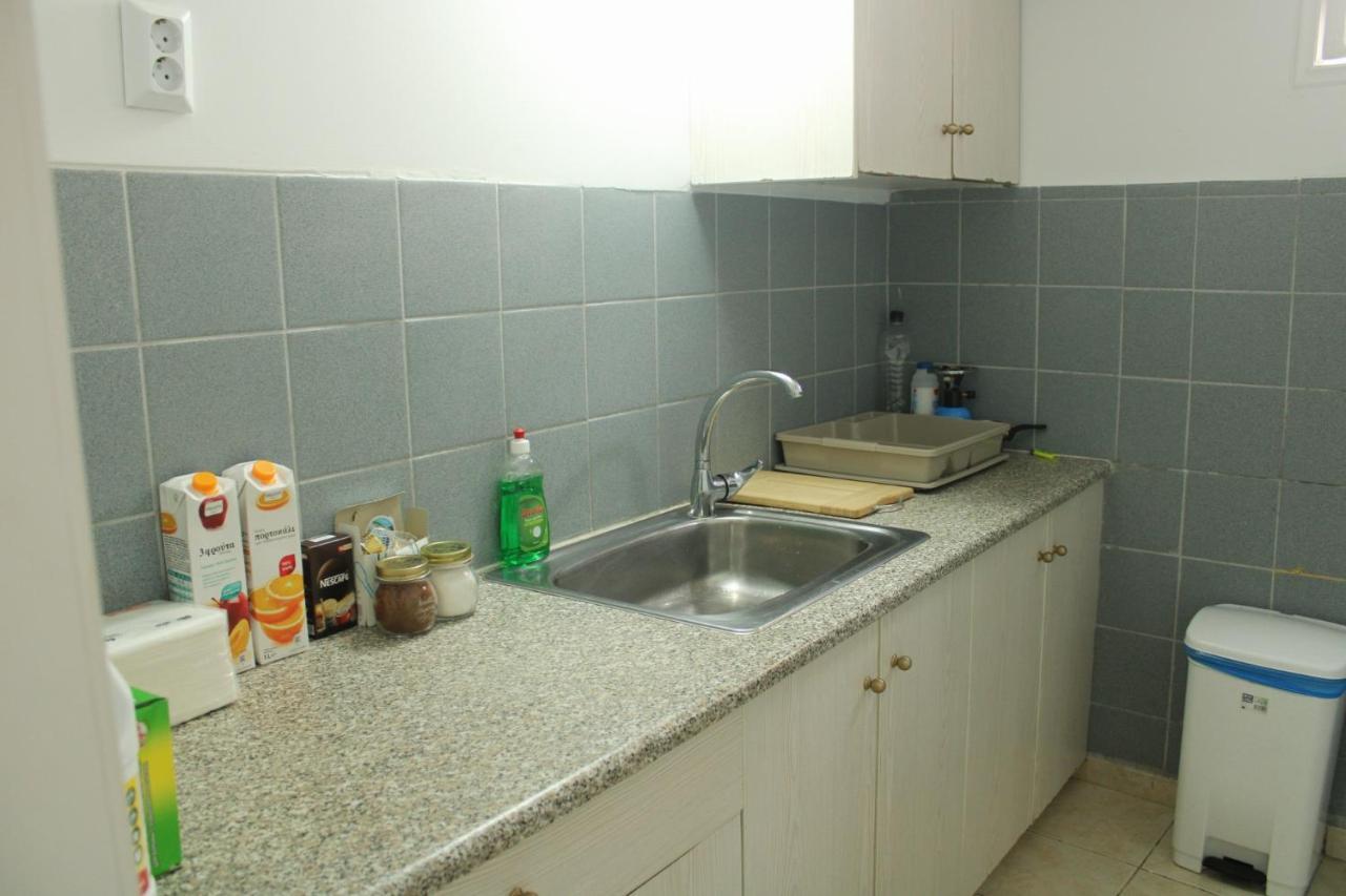 Penelope'S Street Old House Apartment Lefkada City Exterior photo